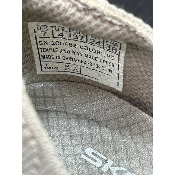 Skechers Womens Relaxed Fit Air-Cooled Memory Foam Slip-On Shoes Size 7 Taupe - Picture 5 of 8